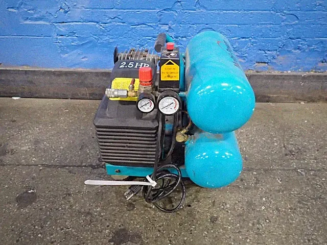 MULTI-POWER INDUSTRIAL EQUIPMENT AIR COMPRESSOR 12250580051